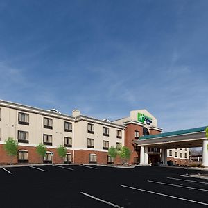 Holiday Inn Express Hotel & Suites Greensboro-East By Ihg